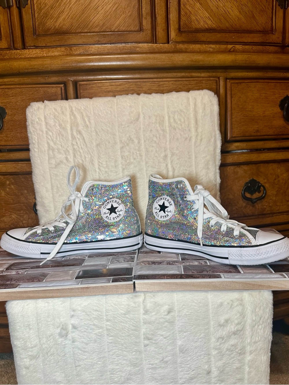 Rare Converse Chuck Taylor All Star High Mini Sequins Silver Hi Tops 8 - Picture 7 of 13
